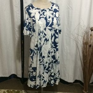 Blue & white floral dress w exposed shoulder NWT
